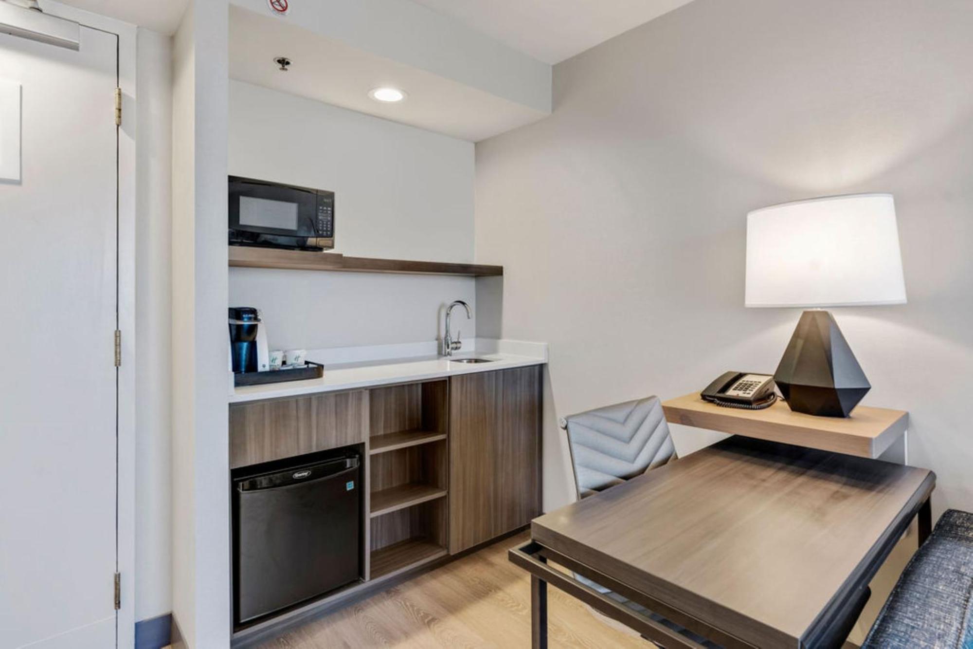 Holiday Inn & Suites Ottawa Kanata By Ihg Exteriér fotografie