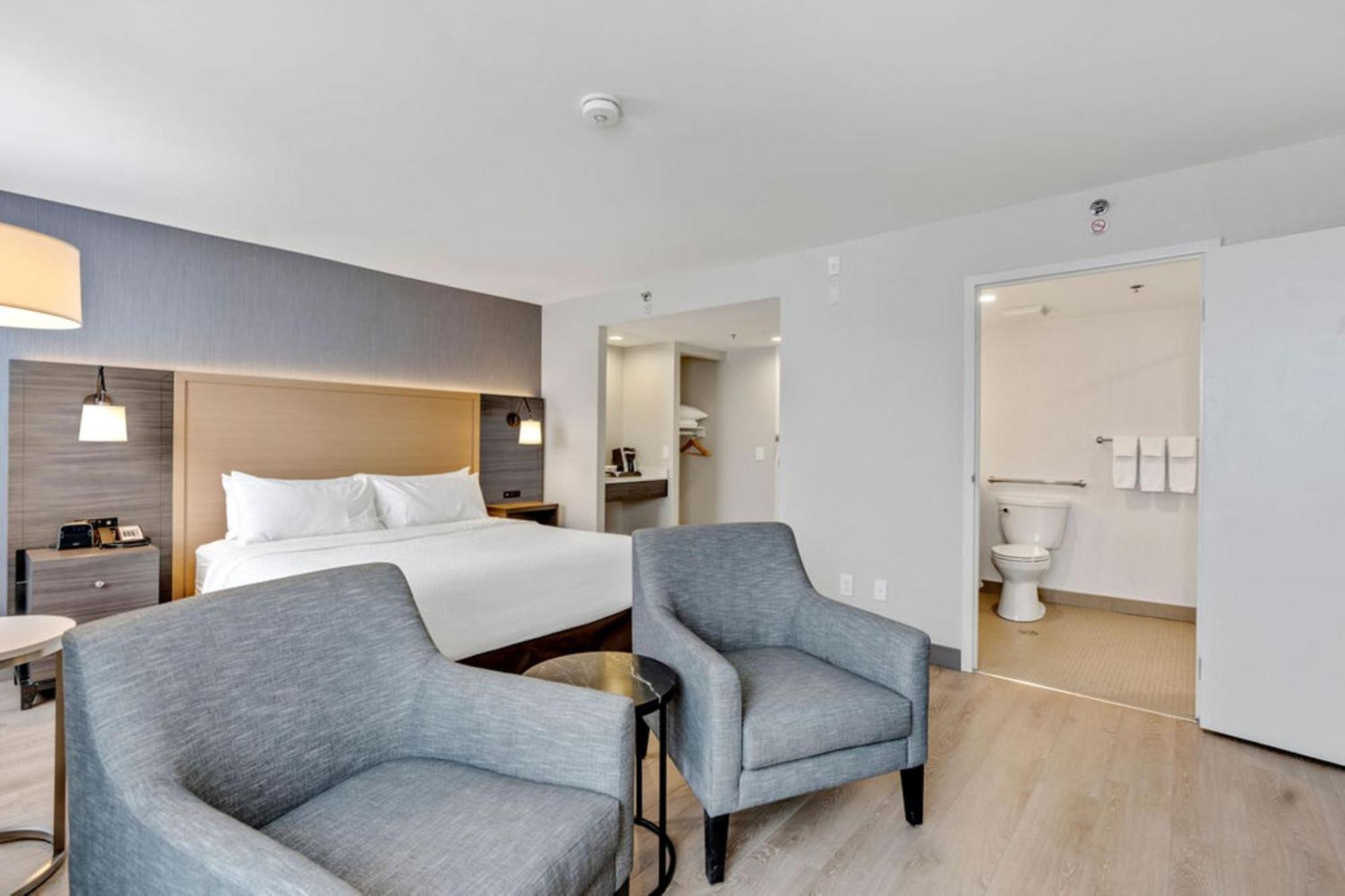 Holiday Inn & Suites Ottawa Kanata By Ihg Exteriér fotografie