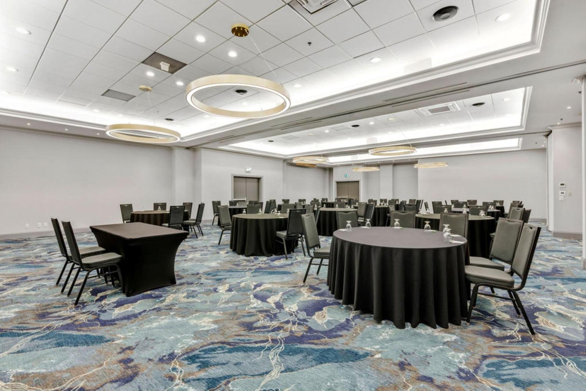 Holiday Inn & Suites Ottawa Kanata By Ihg Exteriér fotografie